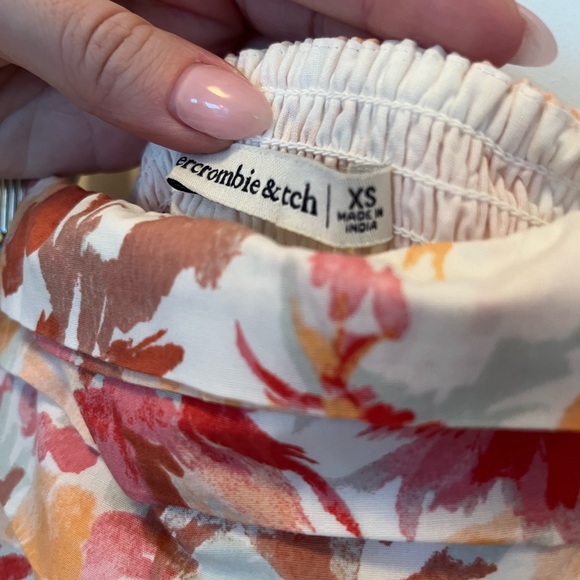 Abercrombie Poplin Floral Midi Dress - Picture 3 of 3